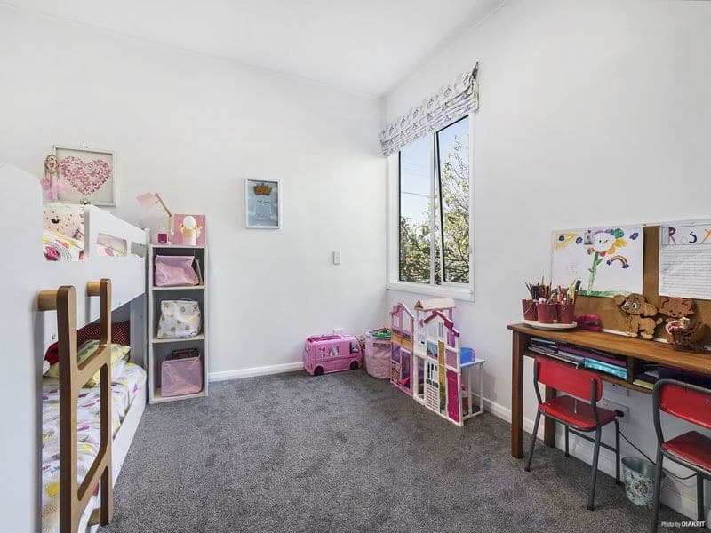 17-Bedroom-Copy